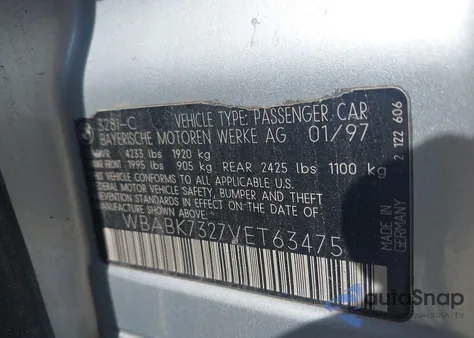 1997 BMW 328Ic z USA, uszkodzony, nr VIN WBABK7327VET63475